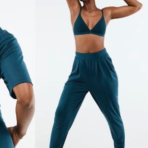 Fabletics Set